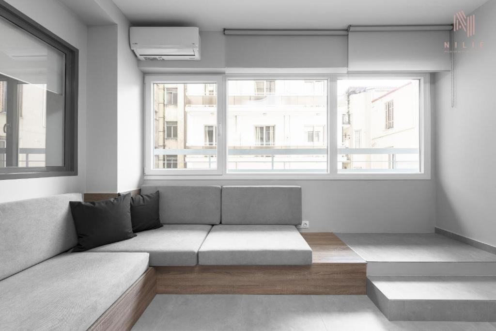 Big Apple Aprts, Nilie Hospitality Mgmt Apartment Солун Екстериор снимка