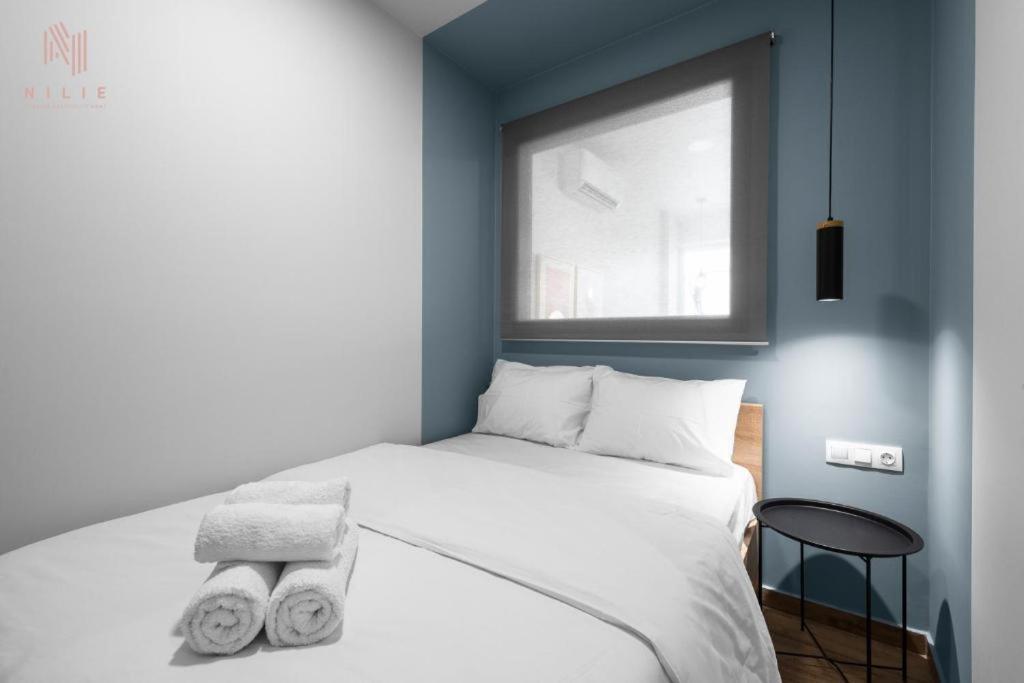 Big Apple Aprts, Nilie Hospitality Mgmt Apartment Солун Екстериор снимка