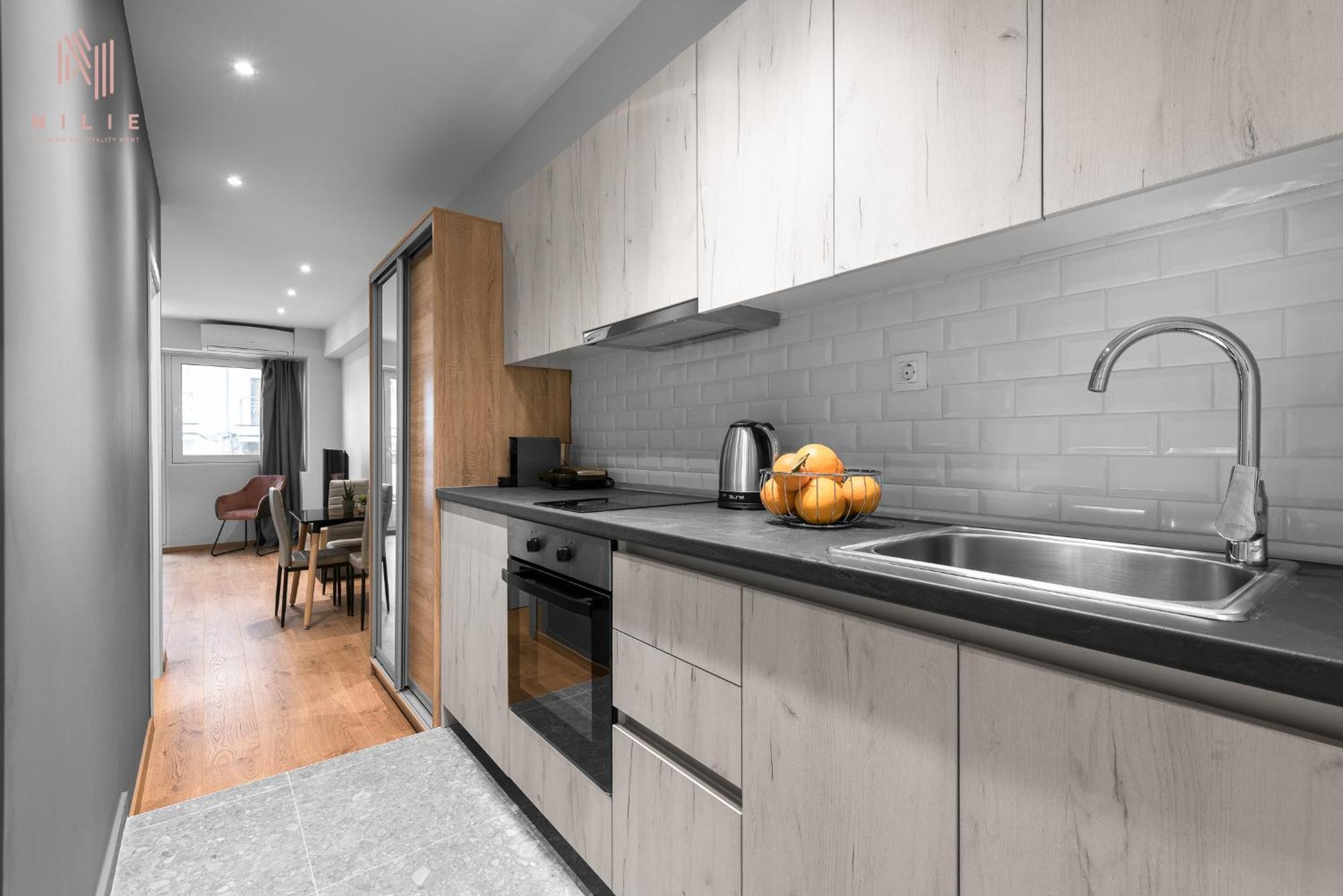 Big Apple Aprts, Nilie Hospitality Mgmt Apartment Солун Екстериор снимка