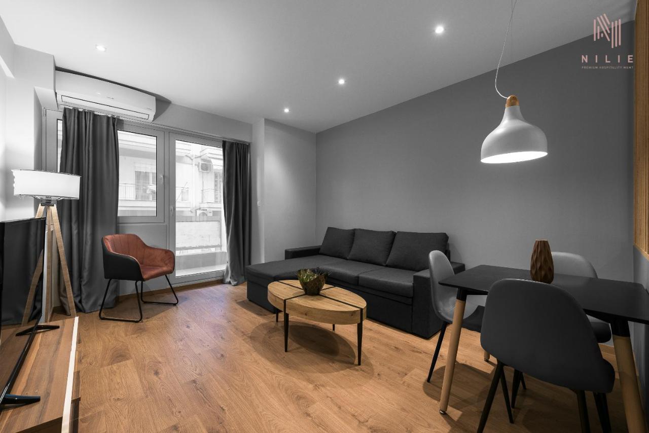 Big Apple Aprts, Nilie Hospitality Mgmt Apartment Солун Екстериор снимка