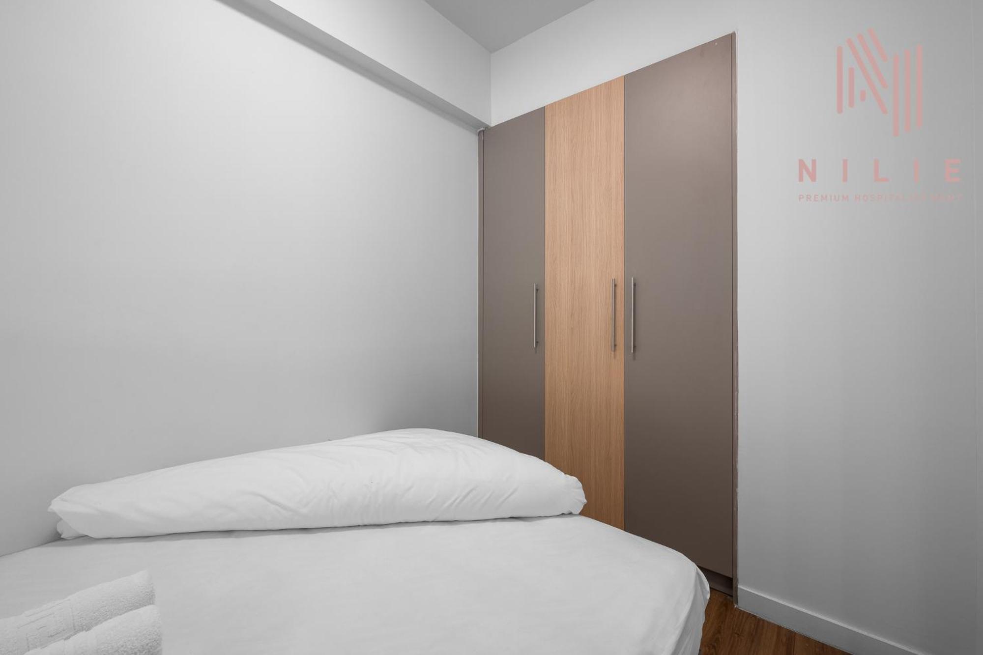 Big Apple Aprts, Nilie Hospitality Mgmt Apartment Солун Екстериор снимка