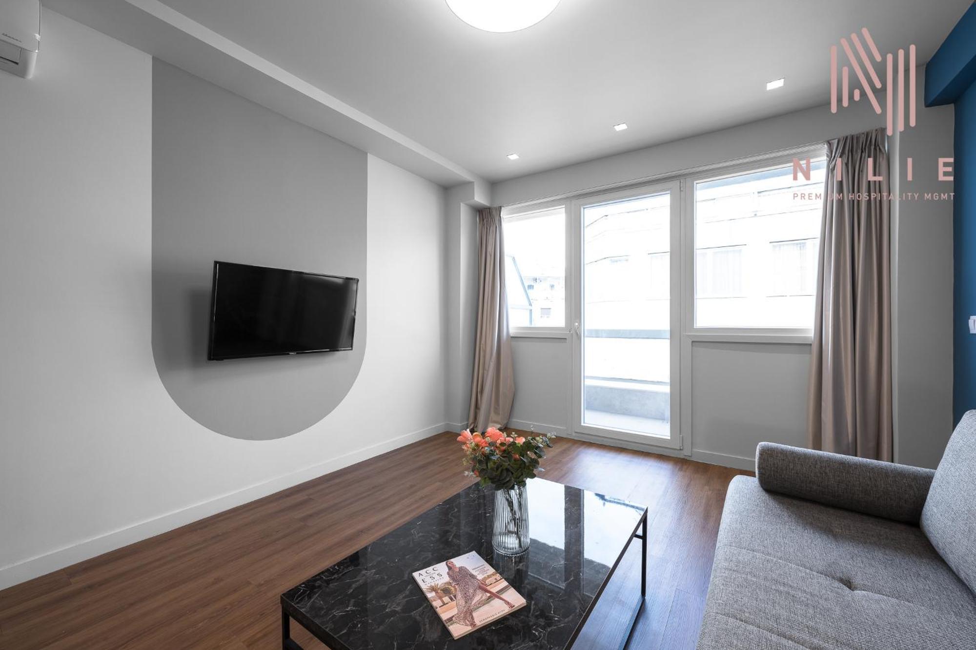 Big Apple Aprts, Nilie Hospitality Mgmt Apartment Солун Екстериор снимка