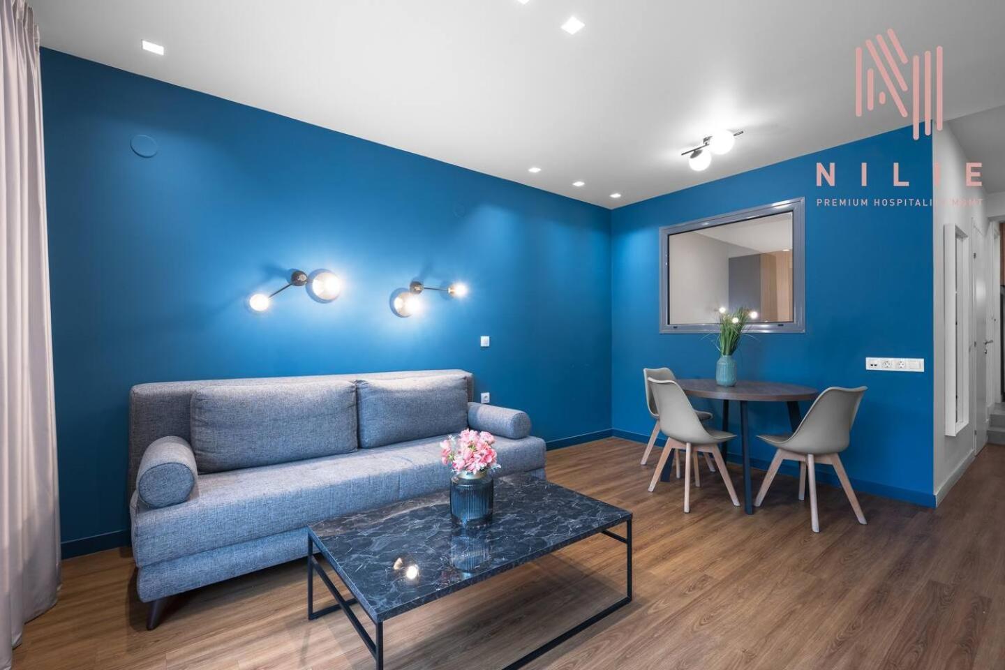 Big Apple Aprts, Nilie Hospitality Mgmt Apartment Солун Екстериор снимка